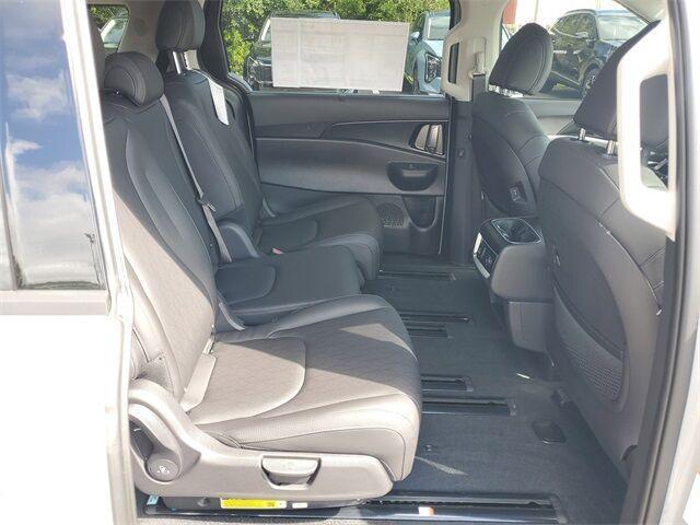 new 2026 Kia Carnival car, priced at $46,821