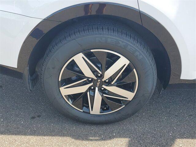 used 2022 Kia Sorento car, priced at $26,700
