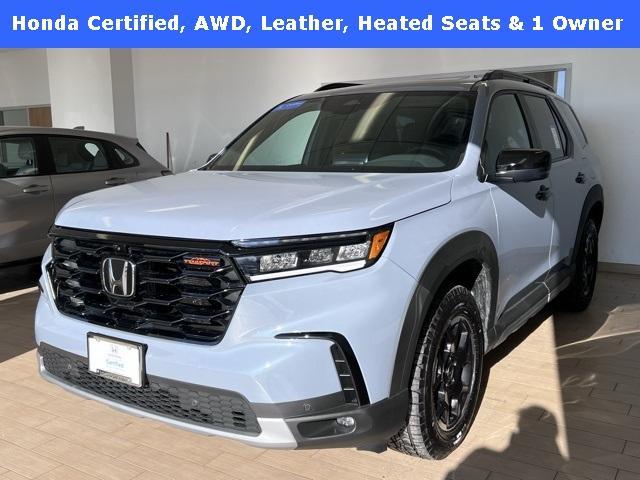 used 2025 Honda Pilot car, priced at $46,912