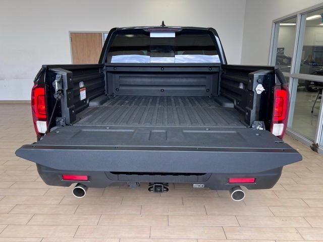 new 2025 Honda Ridgeline car, priced at $43,175