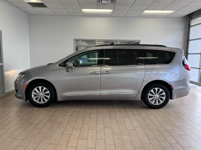 used 2017 Chrysler Pacifica car, priced at $12,949