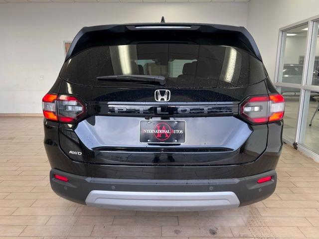 new 2025 Honda Pilot car, priced at $46,995