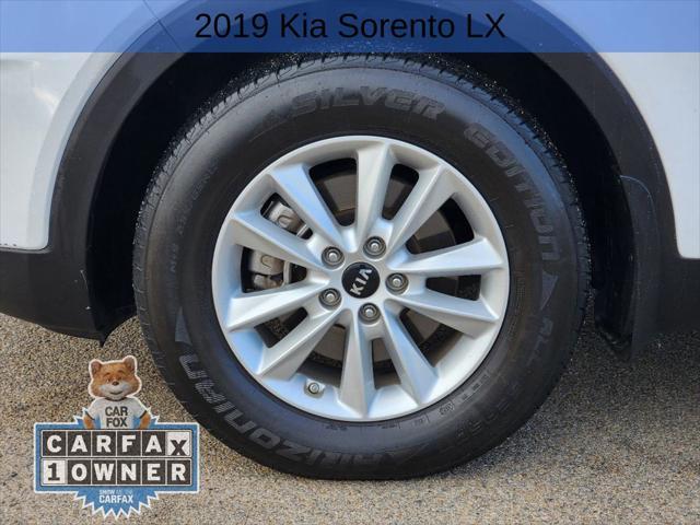 used 2019 Kia Sorento car, priced at $15,999