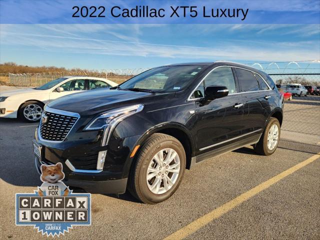 used 2022 Cadillac XT5 car, priced at $28,299