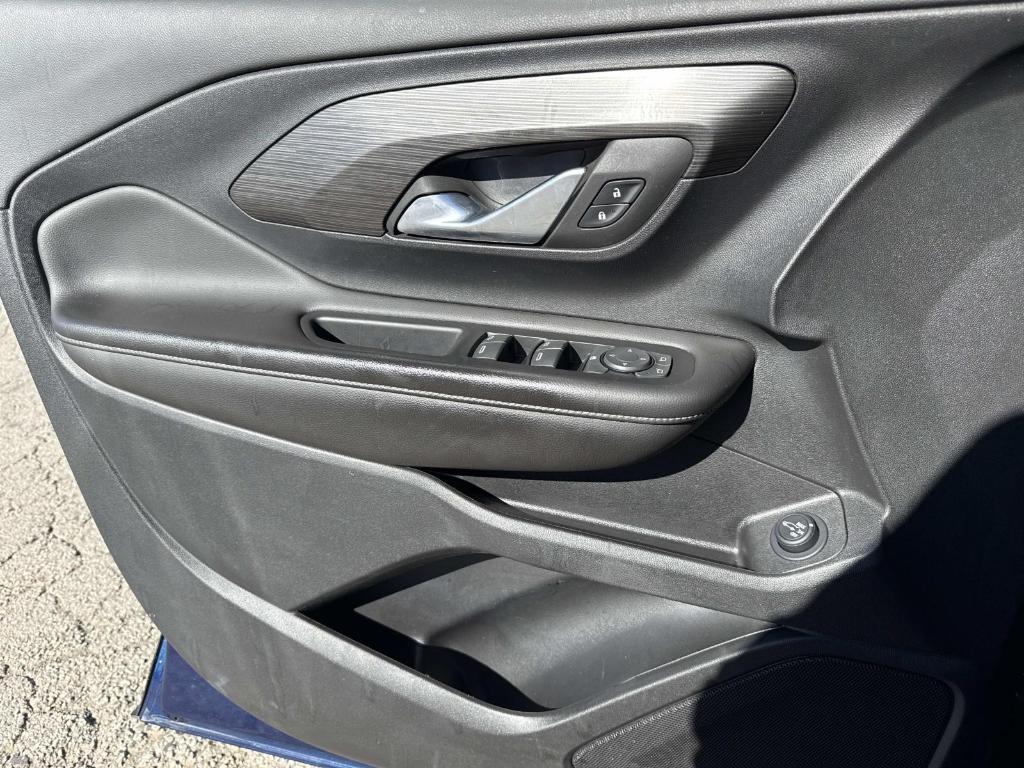 used 2023 GMC Terrain car, priced at $17,995