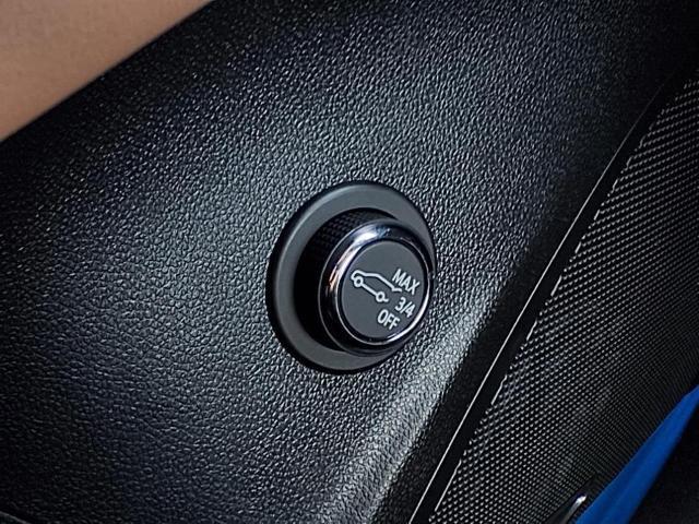 new 2025 Buick Envision car, priced at $39,740