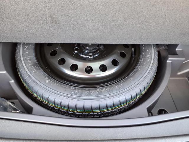 new 2025 Buick Envision car, priced at $39,740