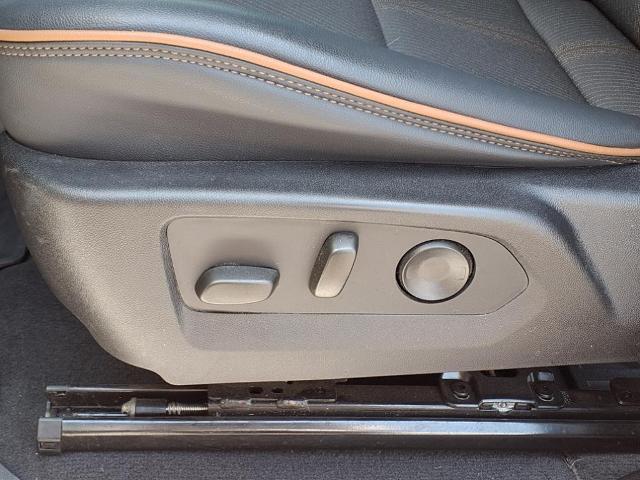 used 2024 GMC Canyon car, priced at $44,999