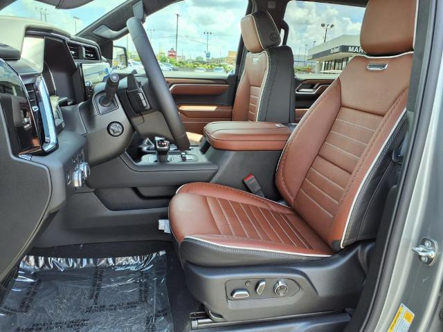 new 2025 GMC Sierra 1500 car, priced at $77,684