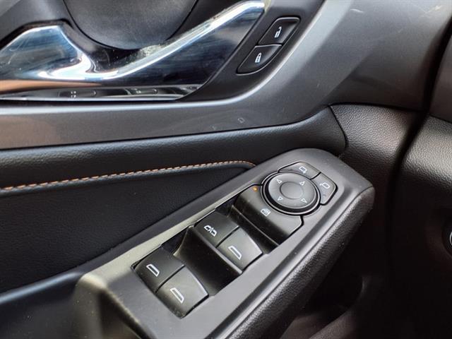 used 2021 Chevrolet Traverse car, priced at $24,999