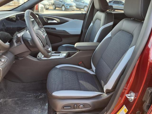 new 2025 Buick Envista car, priced at $25,931