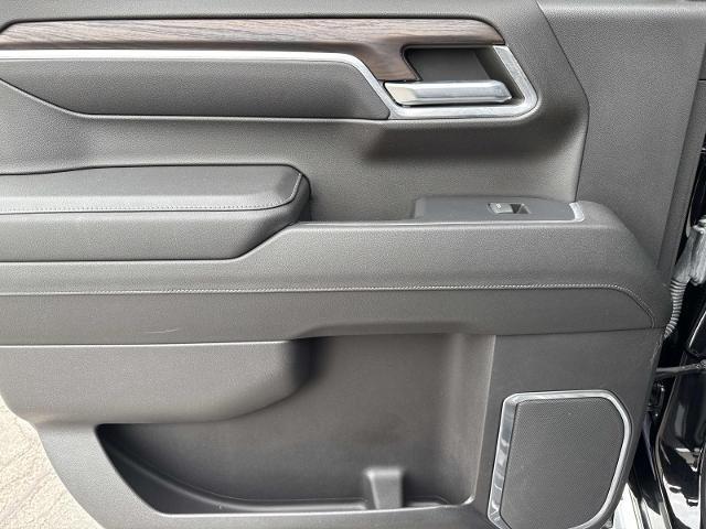 used 2023 GMC Sierra 1500 car, priced at $47,995