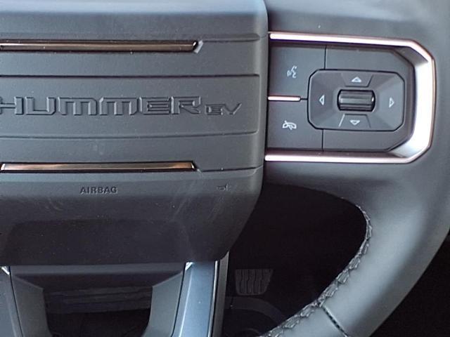 new 2025 GMC HUMMER EV SUV car