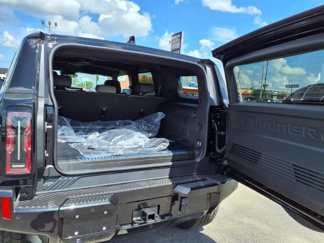 new 2025 GMC HUMMER EV SUV car