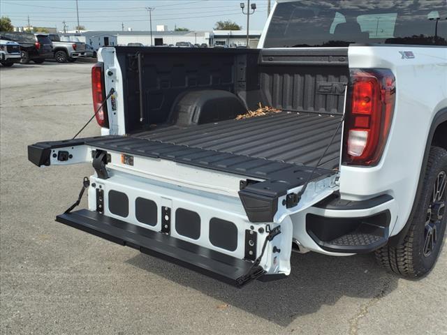 new 2025 GMC Sierra 1500 car, priced at $62,520