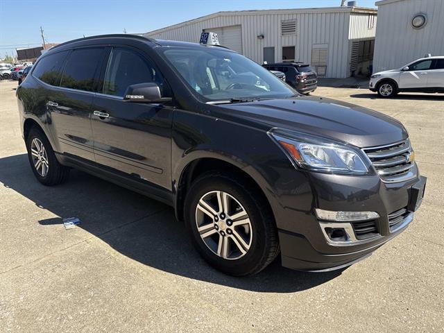 used 2017 Chevrolet Traverse car, priced at $11,995