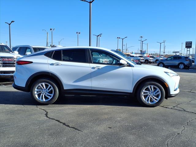 new 2025 Buick Envista car, priced at $24,790