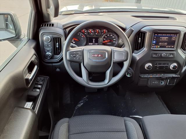 new 2025 GMC Sierra 1500 car, priced at $44,575