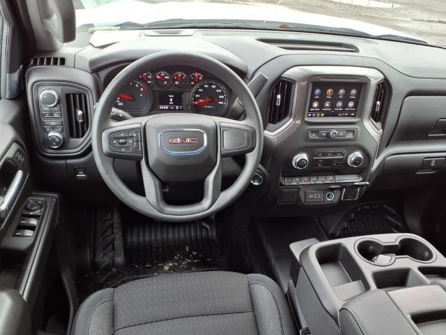 new 2025 GMC Sierra 1500 car, priced at $43,480