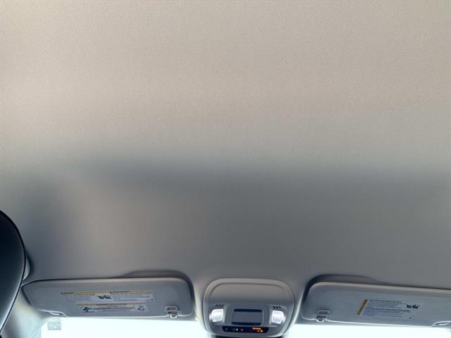 new 2025 Buick Envision car, priced at $42,240