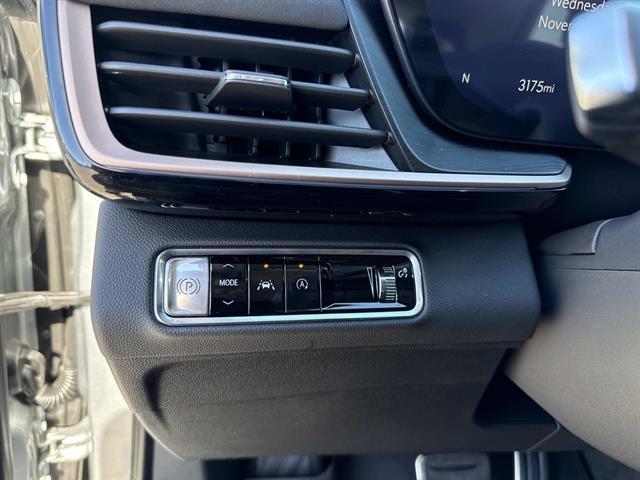 new 2025 Buick Envision car, priced at $42,240