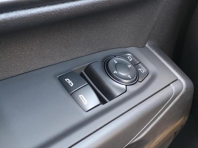 new 2025 GMC Sierra 1500 car, priced at $41,385