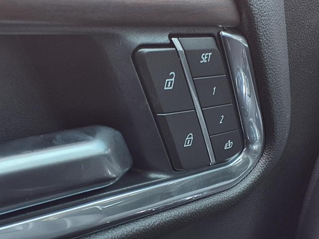 new 2025 GMC Sierra 1500 car, priced at $63,100