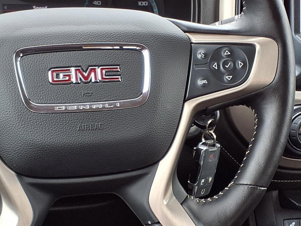 used 2022 GMC Canyon car, priced at $35,999