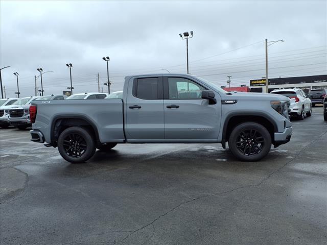 new 2025 GMC Sierra 1500 car, priced at $43,335