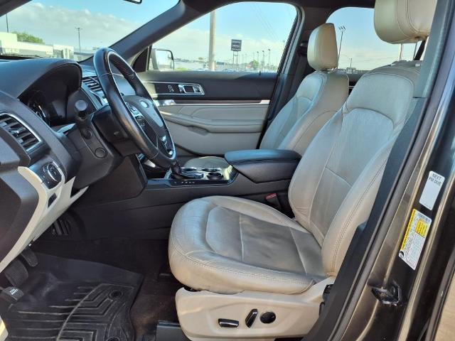 used 2018 Ford Explorer car