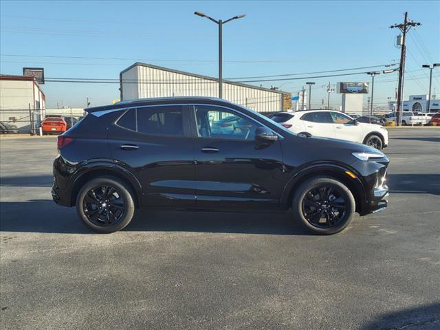 new 2025 Buick Encore GX car, priced at $25,990