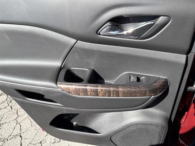 used 2023 GMC Acadia car, priced at $33,995