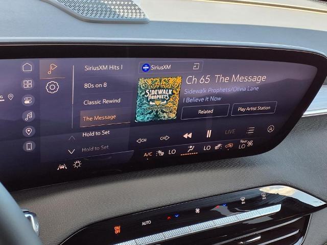 new 2025 Buick Enclave car
