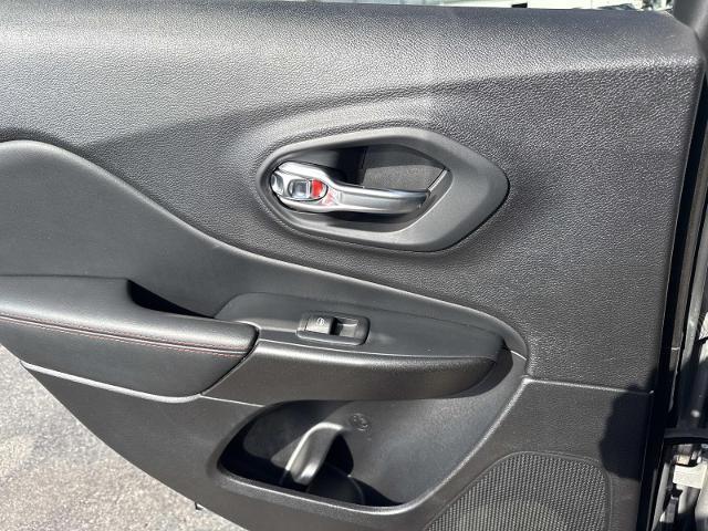 used 2021 Jeep Cherokee car, priced at $20,988