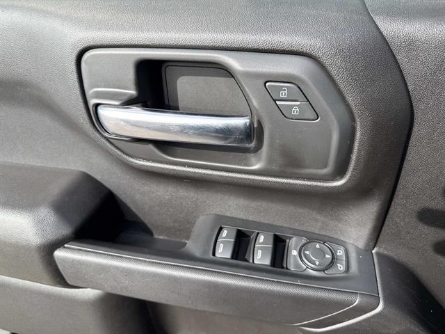 used 2024 GMC Sierra 1500 car, priced at $32,995