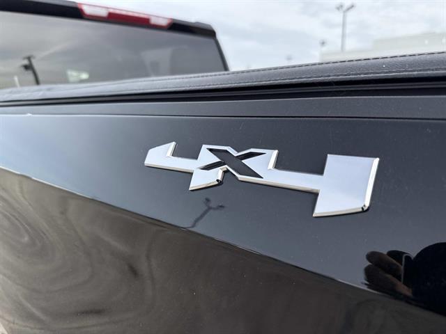 used 2024 GMC Sierra 1500 car, priced at $32,995