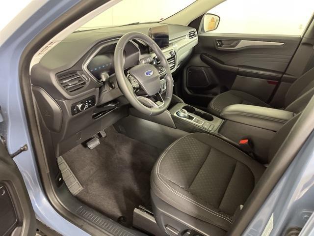 used 2024 Ford Escape car, priced at $26,999