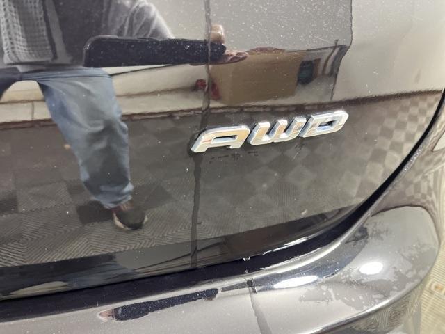 used 2024 Ford Edge car, priced at $27,995