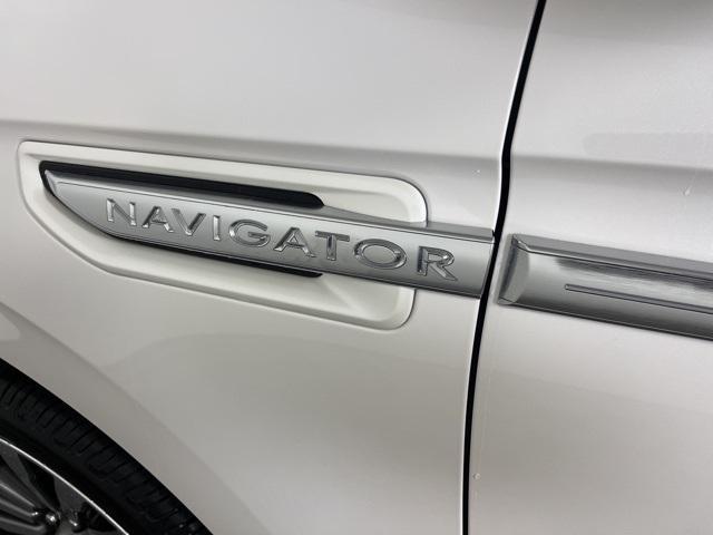 used 2019 Lincoln Navigator car, priced at $29,181