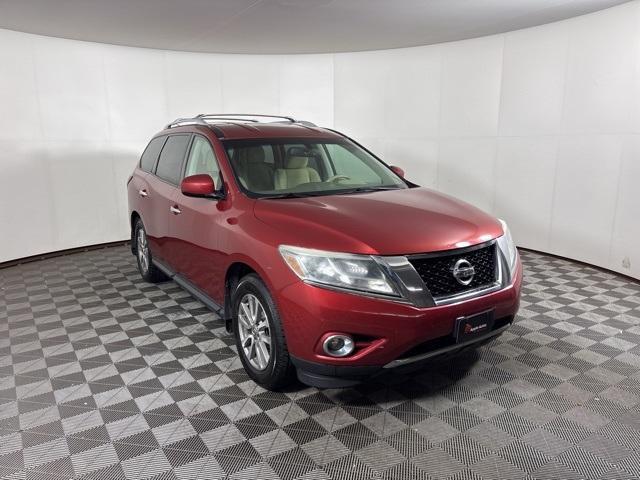 used 2015 Nissan Pathfinder car, priced at $6,999