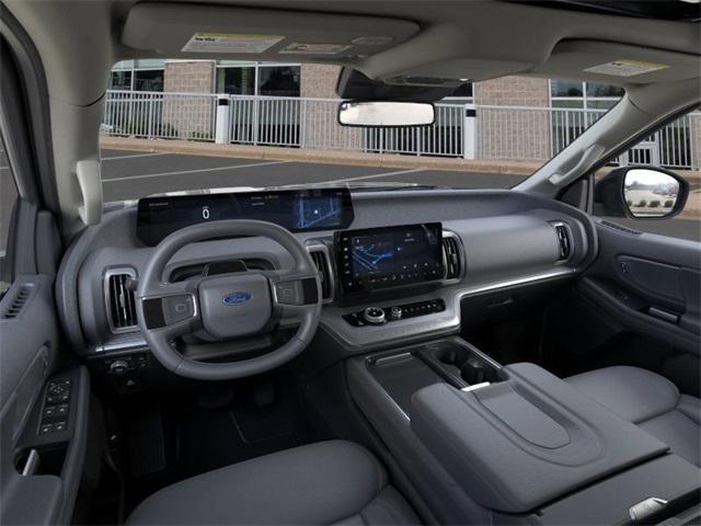 new 2025 Ford Expedition Max car, priced at $70,971