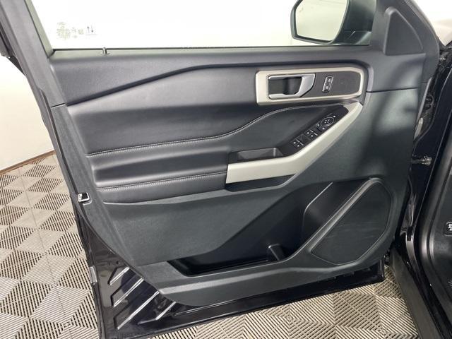 used 2023 Ford Explorer car, priced at $33,999