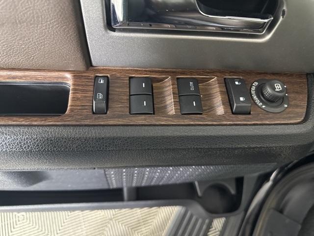 used 2016 Ford Expedition car, priced at $23,999