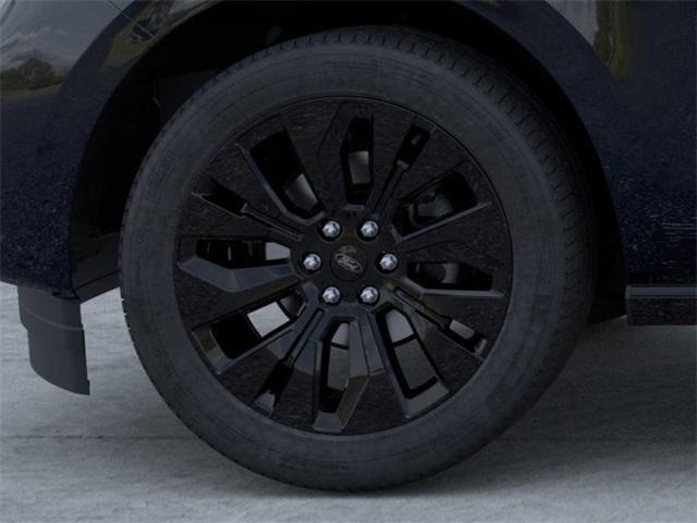 new 2025 Ford Expedition Max car, priced at $82,566