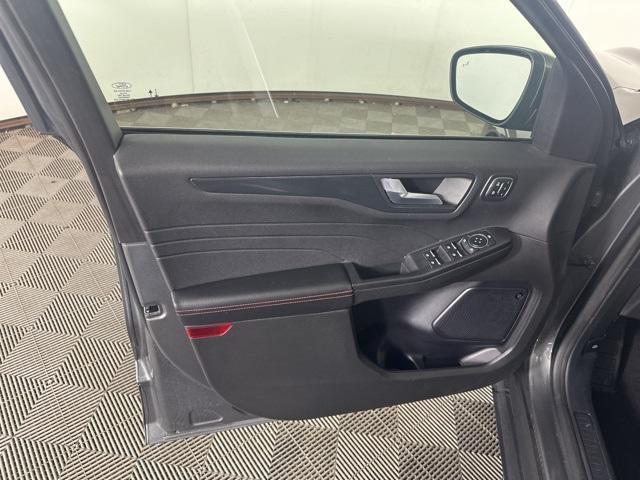 used 2023 Ford Escape car, priced at $28,999