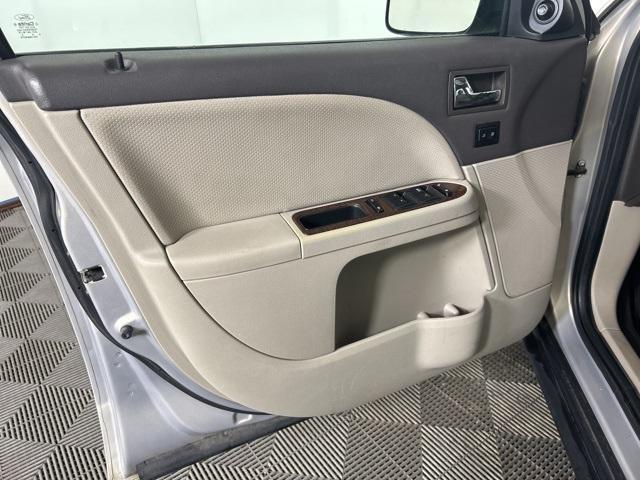 used 2009 Ford Taurus car, priced at $4,999