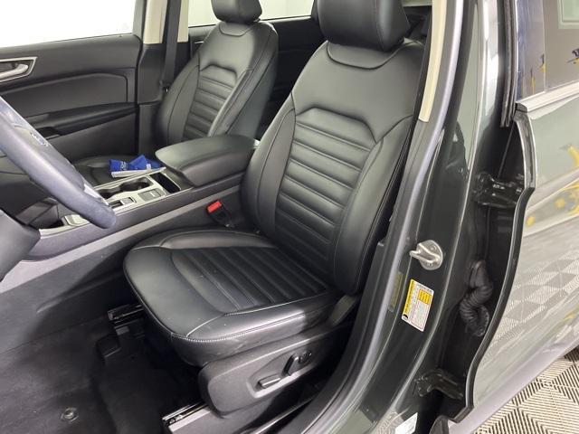 used 2023 Ford Edge car, priced at $29,999