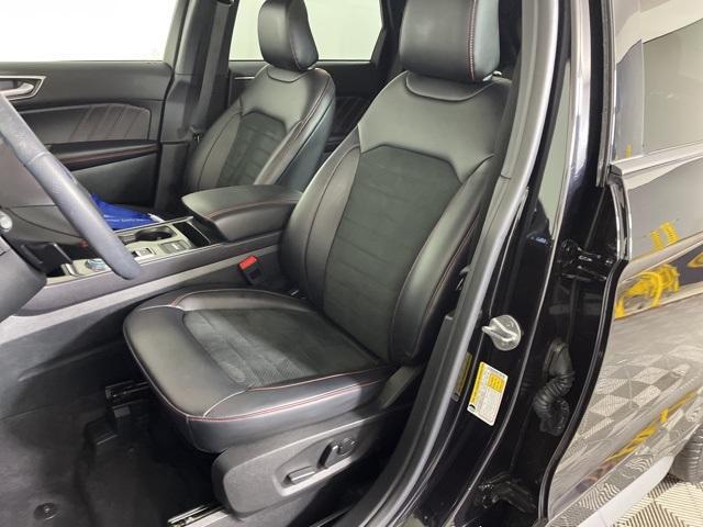 used 2023 Ford Edge car, priced at $32,499