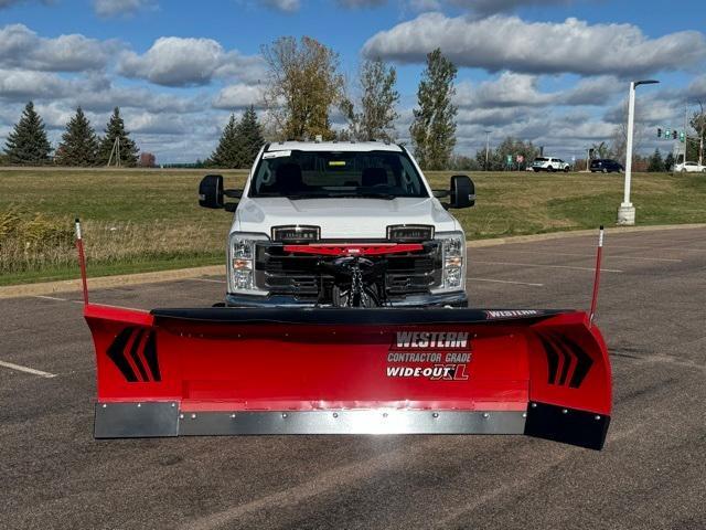 new 2025 Ford F-350 car, priced at $65,995