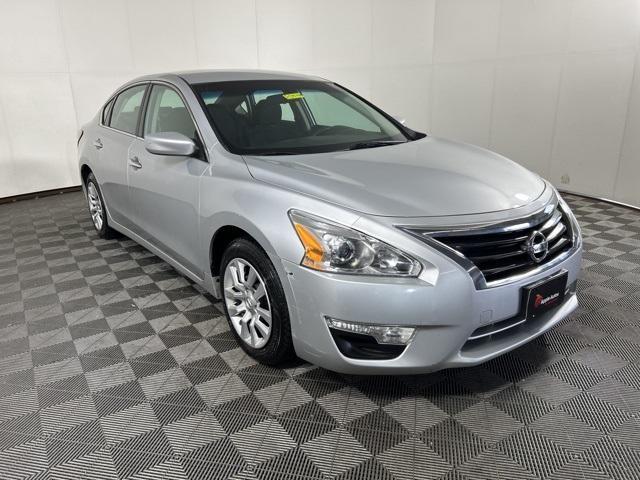 used 2015 Nissan Altima car, priced at $10,999